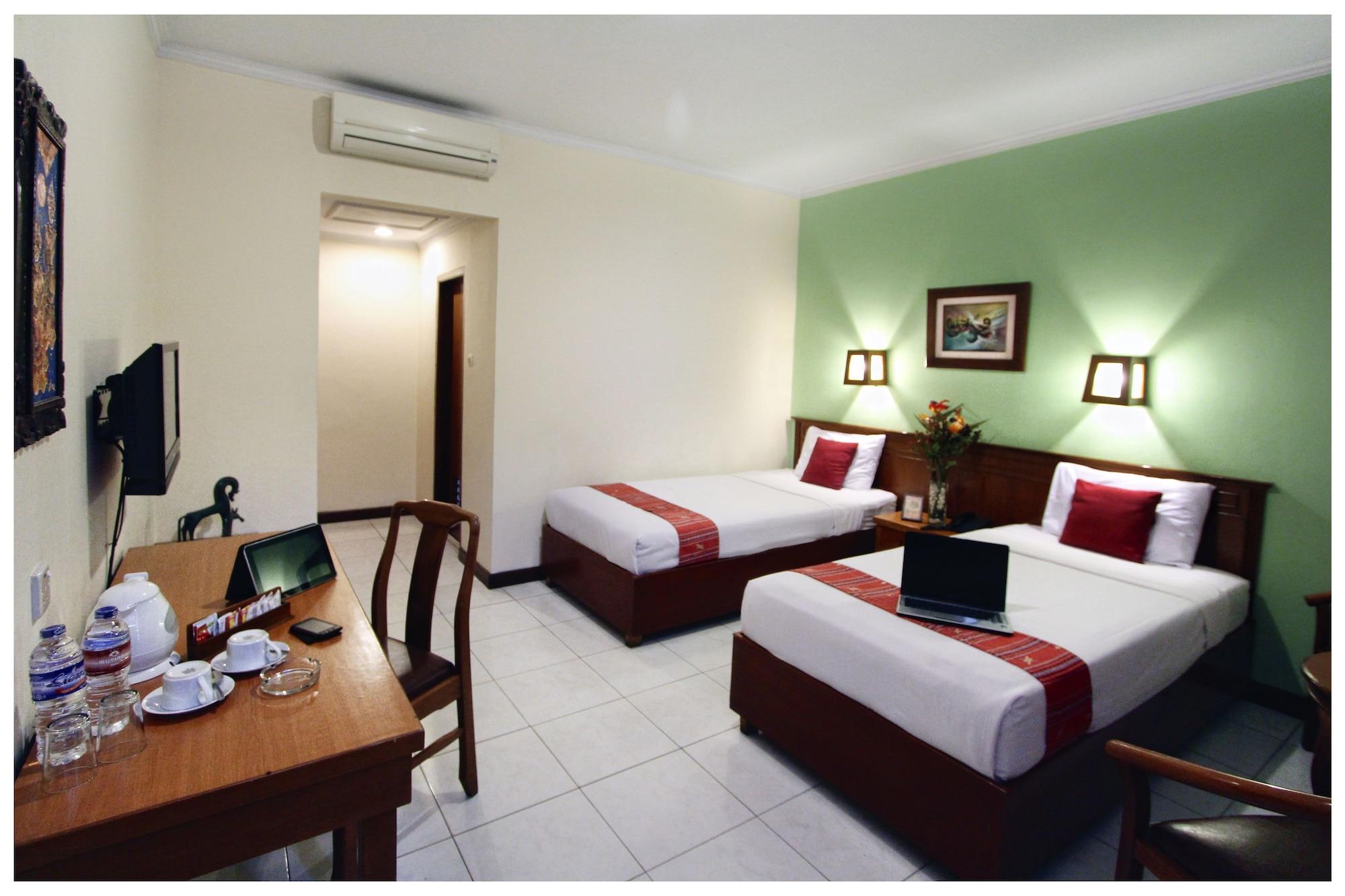 Mutiara Hotel And Convention Bandung Exterior foto