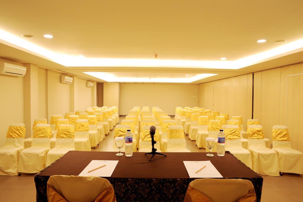 Mutiara Hotel And Convention Bandung Exterior foto